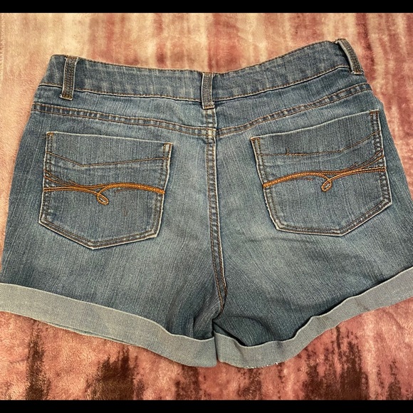 Faded Glory Jean Shorts - Picture 4 of 5